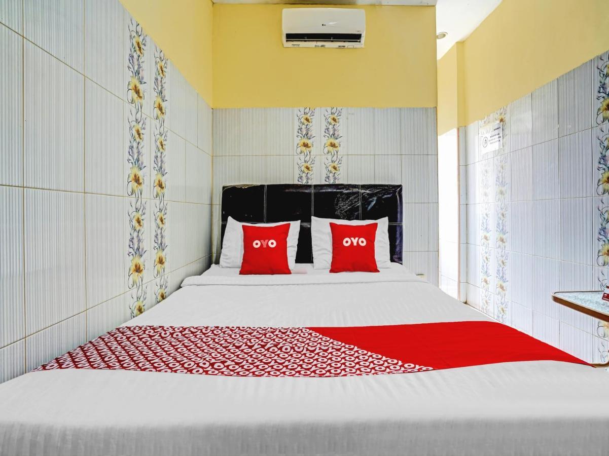 Oyo 90238 Hotel Nusantara Cirebon Zewnętrze zdjęcie
